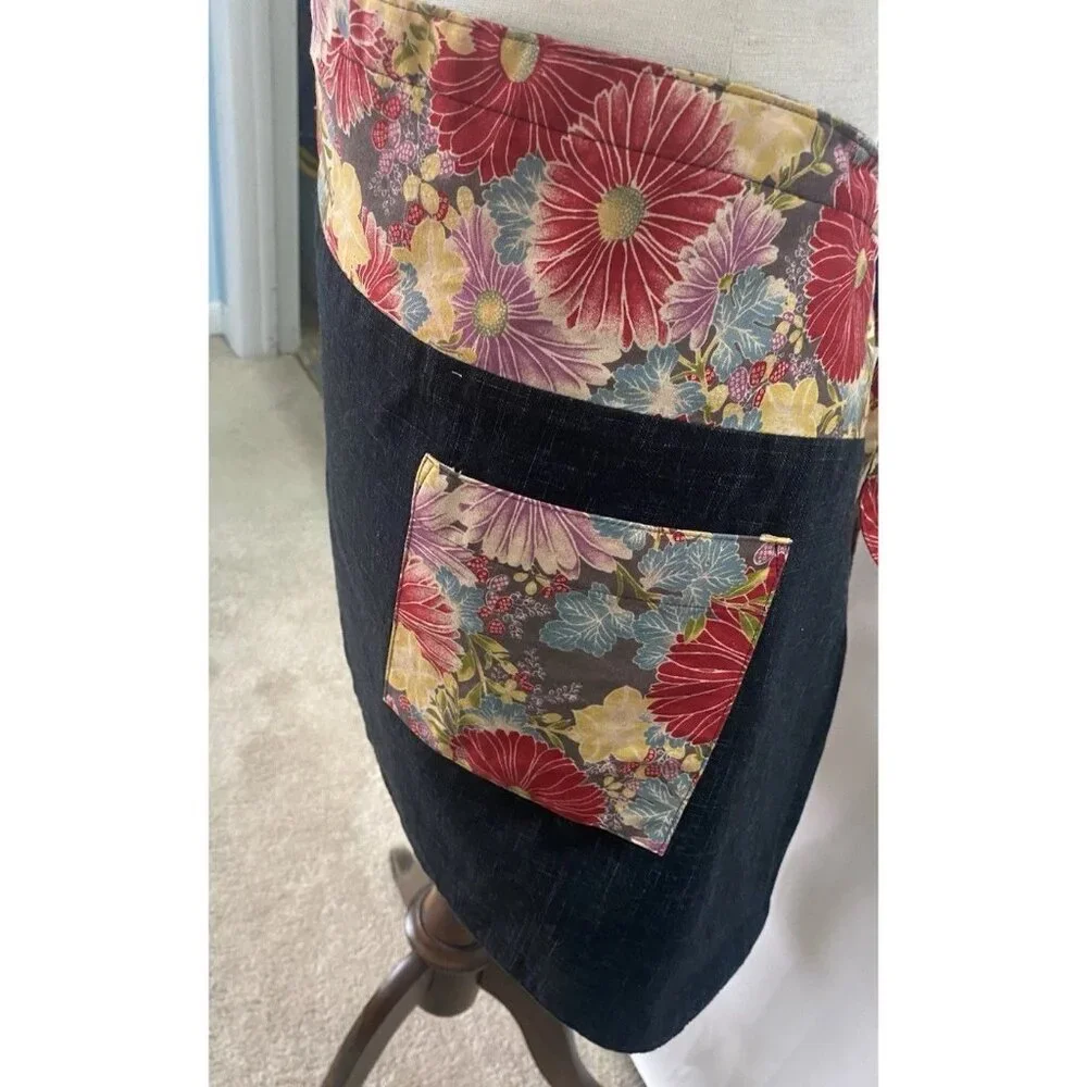 Handmade Reversible Half Apron Floral Print Pocket Garden Cooking Craft Utility